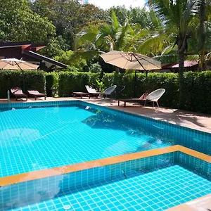 Station touristique Baan Suan Rim Klong ***